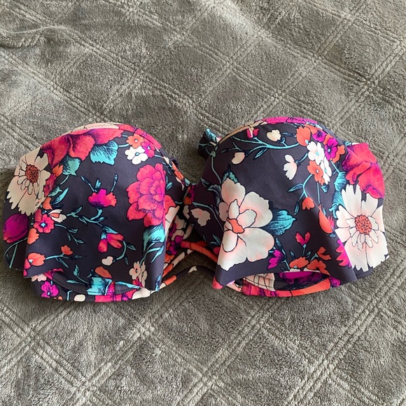 Other - strapless swimsuit top